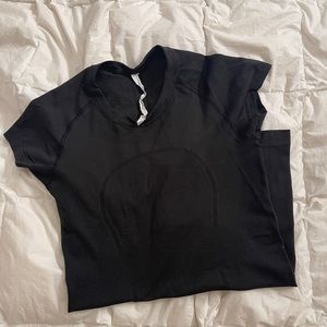 Lululemon Black Swiftly Tech Size 6